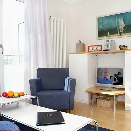Appartement Forum Marinar 27 *